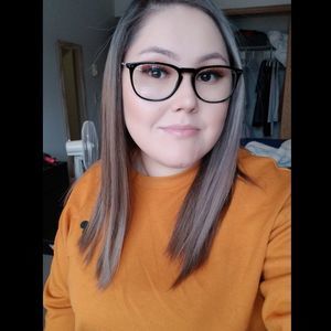 Meet your Posher, Kellie